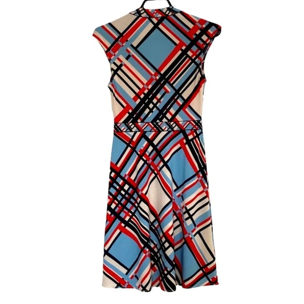 BCBG MAXAZRIA Y2K Dress XXS, Crossover Fit & Flare - Picture 4 of 8
